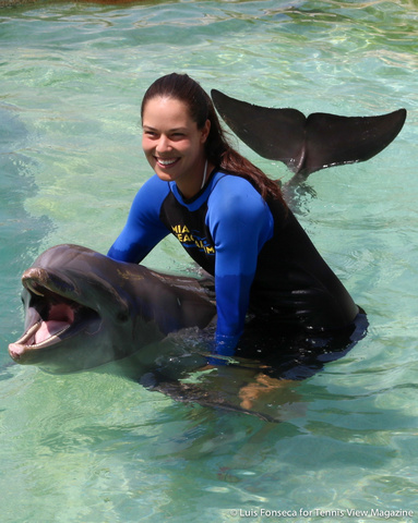 Sony Open: Dolphin Adventure | Tennis View Magazine